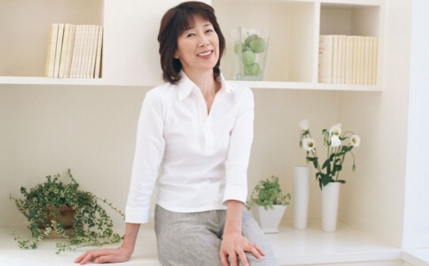 更年期的女性為什么會(huì)發(fā)胖？更年期女性發(fā)胖的原因有哪些？(1)