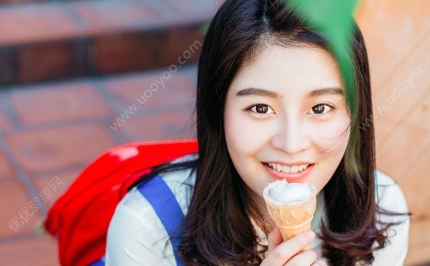 16歲才a罩杯正常嗎？16歲才a罩杯怎么辦？(2)
