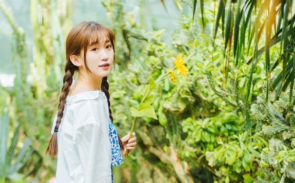 18歲胸小還會(huì)發(fā)育嗎？18歲女生胸小要怎么變大？(2)