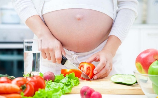 女性懷孕了應(yīng)該怎么吃？懷孕不同時(shí)期飲食是怎樣的？(1)