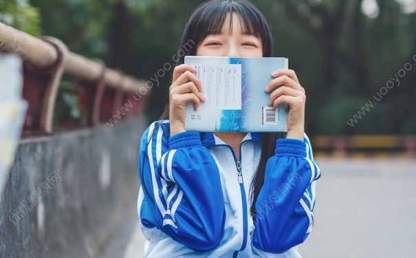 15歲可以用眼霜嗎？15歲女生用眼霜好不好？(1)