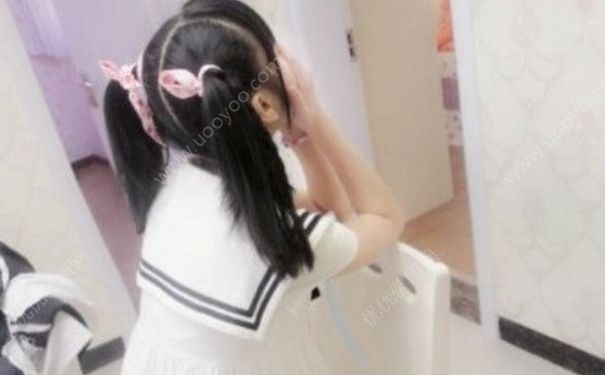 十一歲女孩有沒(méi)有陰毛？11歲女生長(zhǎng)毛了嗎？(3)