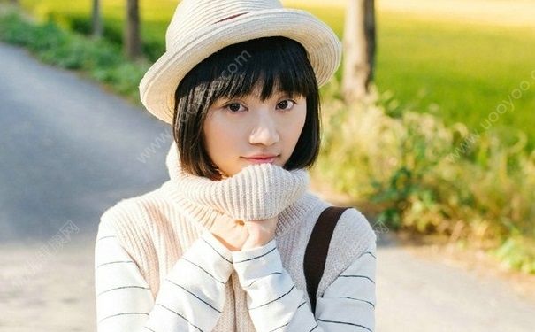 16歲女生能用爽膚水嗎？16歲女生用爽膚水好嗎？(1)