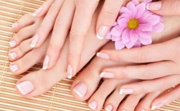 手腳冰涼出汗怎么調理？手腳冰涼出汗是怎么辦？(1)