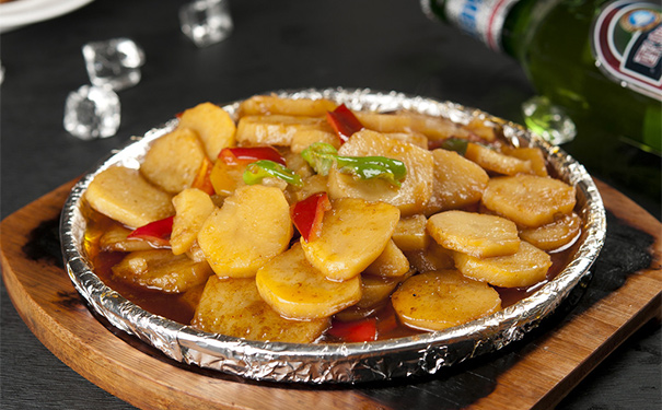 食物中毒后如何應(yīng)急處理？食物中毒的臨床表現(xiàn)是什么？(1)