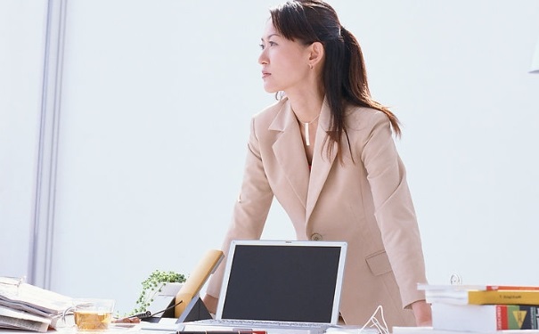 女性保養(yǎng)卵巢要吃什么食物？哪些食物有助卵巢健康？(1)