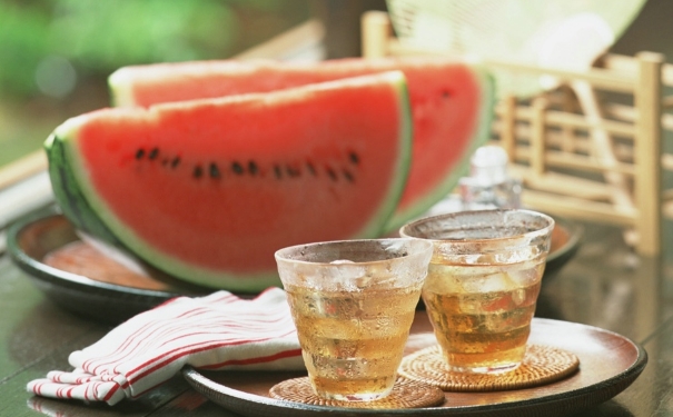 夏季吃什么解暑？夏季吃什么食物防暑？(1)