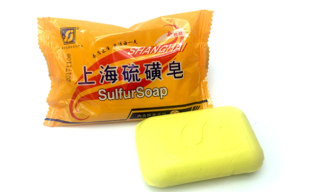 用硫磺皂洗頭發(fā)好嗎？硫磺皂洗頭發(fā)可以嗎？(1)