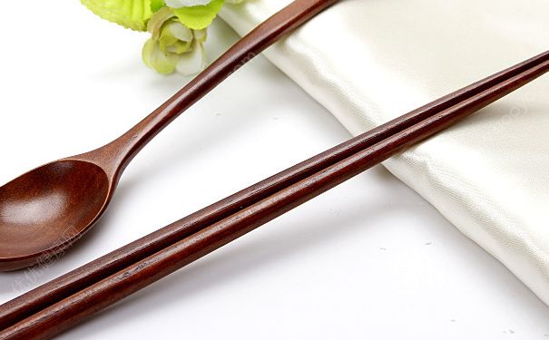 吃飯用什么筷子最好？吃飯用什么筷子最健康？(1)