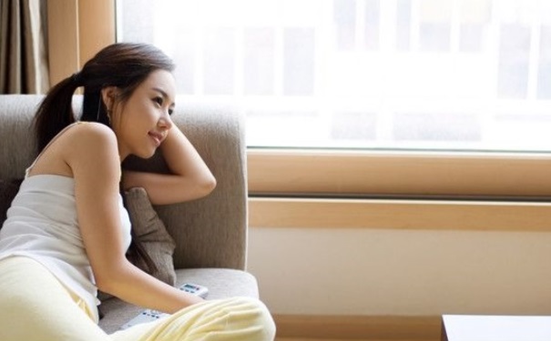 女人宮寒是什么原因？治療宮寒要怎么調(diào)理？(1)