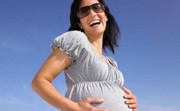孕婦用白醋泡腳對胎兒有影響嗎？孕婦用白醋泡腳好嗎？(1)
