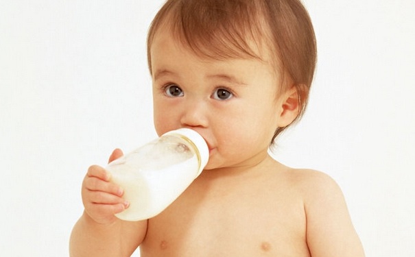 哺乳期來月經(jīng)奶水會減少嗎？哺乳期來例假會影響奶水嗎？(1)