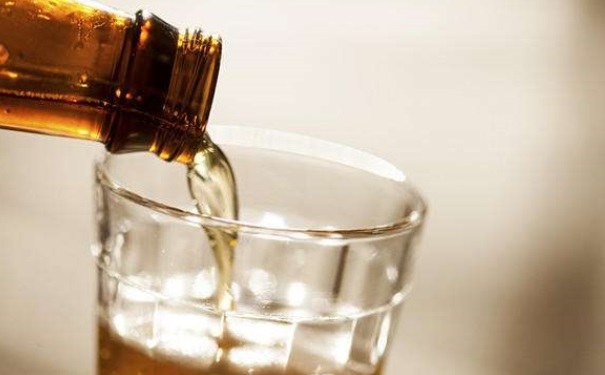 怎么喝酒不會酒精過敏？酒精過敏怎么預(yù)防？(1)