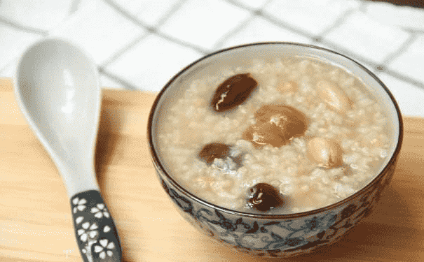 女性補血養(yǎng)顏粥有哪些呢？女性補血養(yǎng)顏有哪些方法？(1)