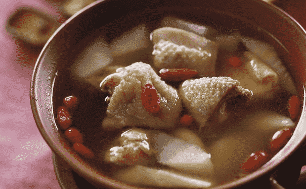 冬季老年人進(jìn)步身體吃什么好？冬季老年人要注意哪些飲食？(1)