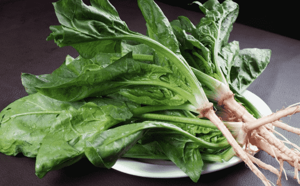 菠菜的哪些做法可以養(yǎng)肝？吃菠菜有什么禁忌事項(xiàng)？(1)
