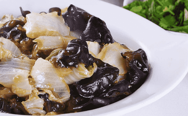 有助養(yǎng)生的素食菜譜有哪些？常吃哪些素食食物對(duì)身體好？(1)