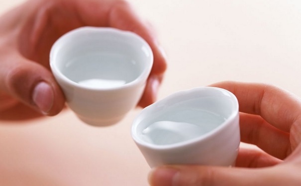 適當(dāng)喝酒的好處有哪些？如何喝酒才健康？(1)