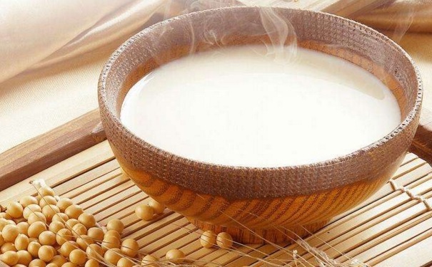 豆?jié){的養(yǎng)生功效有哪些？豆?jié){的養(yǎng)生食譜有哪些？(1)