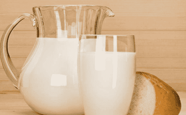 哪些人群不宜飲用牛奶？常喝牛奶對(duì)身體有什么好處？(1)