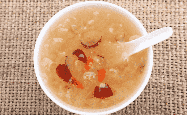 女人貧血要吃哪些食物？女人貧血吃哪些能補血？(1)
