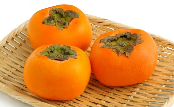 吃柿子有什么養(yǎng)生功效？吃柿子的搭配禁忌有哪些？(1)