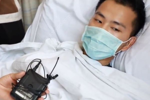 抱歉！我要缺席高考了！17歲少年考前查出白血病(2)