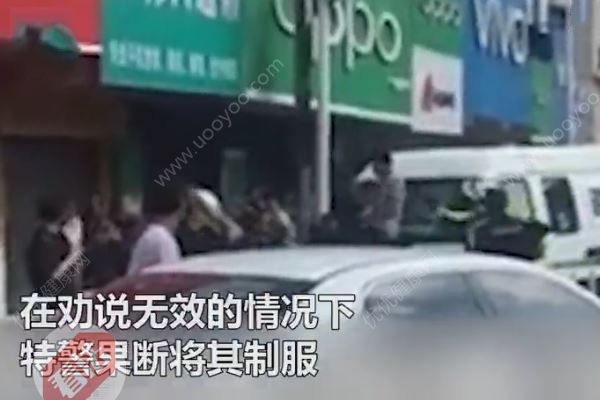 廣東男子持刀攔運(yùn)鈔車，難道又雙叒叕是精神異常？(3)