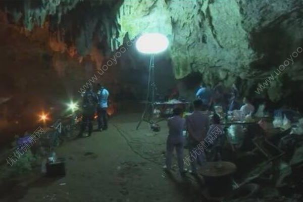 泰國足球隊(duì)失蹤，13人洞穴探險(xiǎn)已失蹤3天，洞穴探險(xiǎn)注意事項(xiàng)(1)