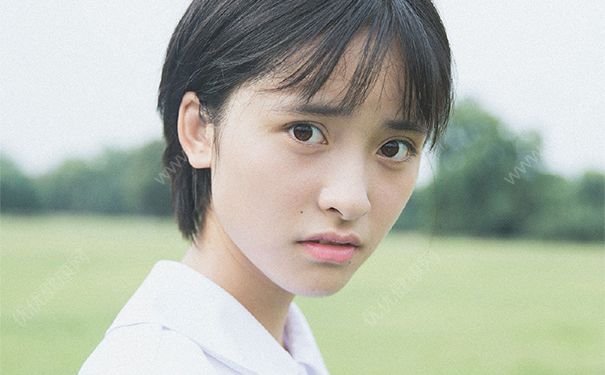 初中適合什么發(fā)型？初中女學生適合的發(fā)型(3)