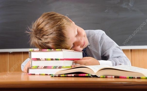 初中生老是犯困是怎么回事？初中生老犯困怎么辦？(2)