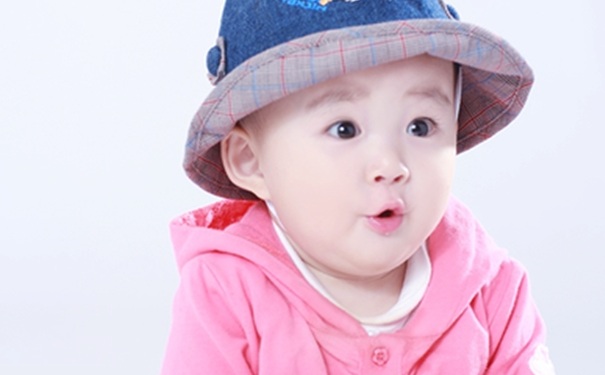 新生兒皮膚什么時(shí)候變白？新生兒皮膚多久會(huì)變白？(1)