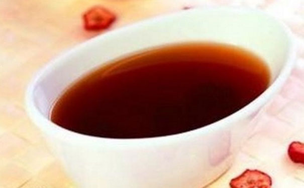 經(jīng)血發(fā)黑喝紅糖水好嗎？經(jīng)血發(fā)黑喝紅糖水有用嗎？(1)