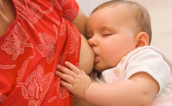哺乳期吃藥后多久可以喂寶寶？哺乳期吃藥后多久可以喂奶？(1)