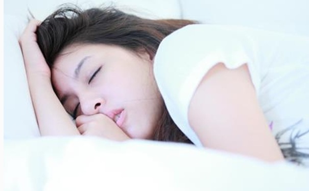 女性生殖器官上長豆豆怎么辦？外陰上長了個痘怎么辦？(1)