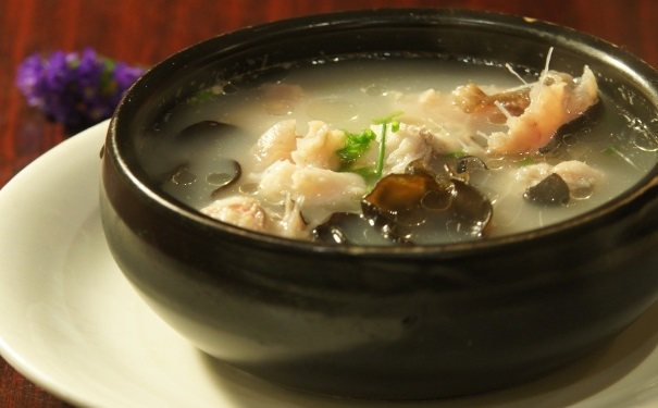 湯是飯前喝還是飯后喝？飯前喝湯還是飯后喝湯好？(1)