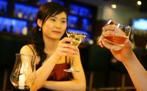 糖尿病喝酒會(huì)有什么后果？糖尿病喝酒的危害？(1)