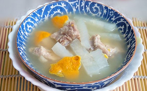 嬰兒氣管炎吃什么好得快？嬰兒氣管炎吃什么食物好？(1)