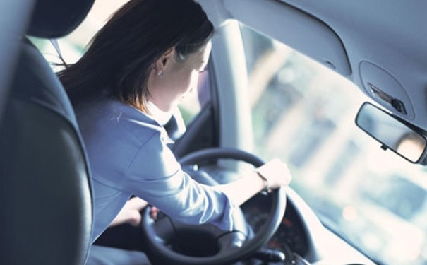 孕婦能開車嗎？孕婦可以開車嗎？(1)