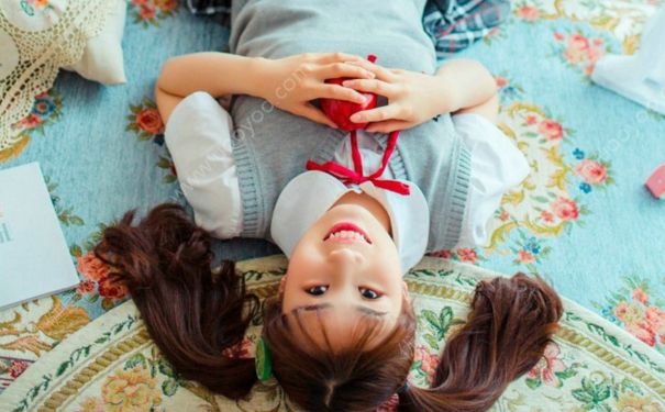 如何看待青少年早戀情況？青少年早戀需要注意什么？(1)