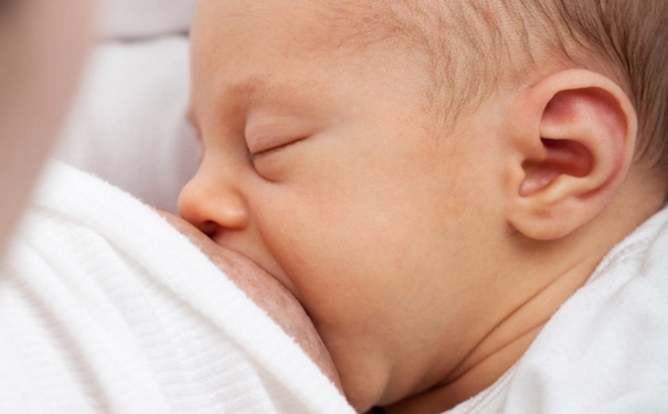 什么是母乳性黃疸？母乳性黃疸是什么意思？(1)