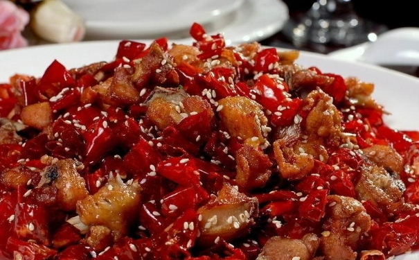 口腔潰瘍不能吃哪些食物？口腔潰瘍不能吃什么東西？(1)