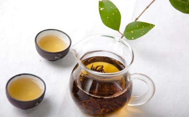 養(yǎng)生茶能喝嗎？哪些養(yǎng)生茶要少喝？(1)