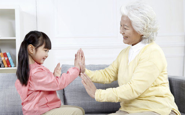 股骨頭壞死分為幾期？股骨頭壞死3期是什么癥狀？(1)