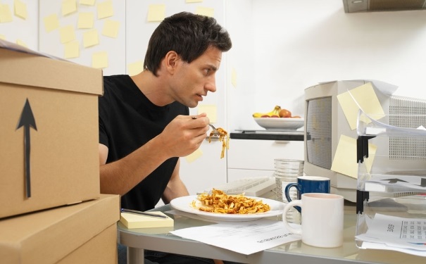 肚子脹不消化是什么原因？哪些食物有促進(jìn)消化功能？(1)