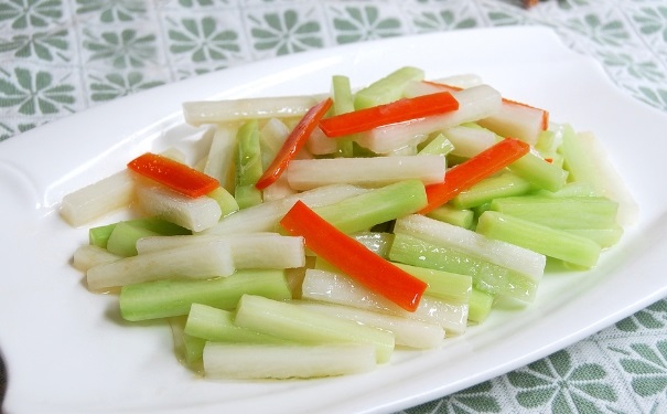 體內(nèi)濕氣重應(yīng)該怎么辦？吃哪些食物去除體內(nèi)濕氣？(1)