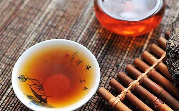 普洱茶發(fā)霉了還能喝嗎？普洱茶發(fā)霉了為什么不能喝？(1)