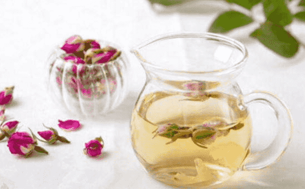 玫瑰花泡水喝的禁忌有哪些？玫瑰花泡水喝有什么要注意的？(1)