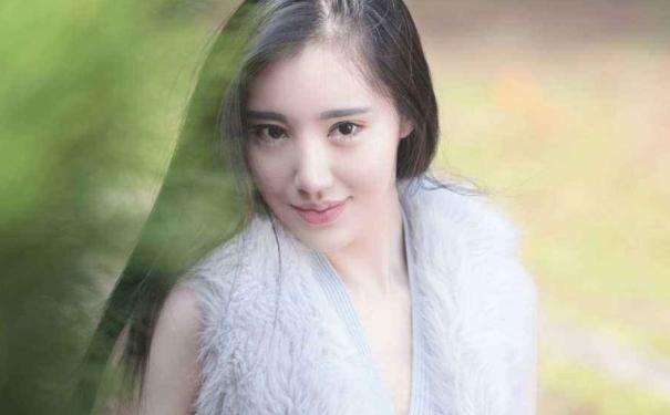 每個(gè)人都有艷遇情節(jié)嗎？怎樣提升女性自身魅力？(1)