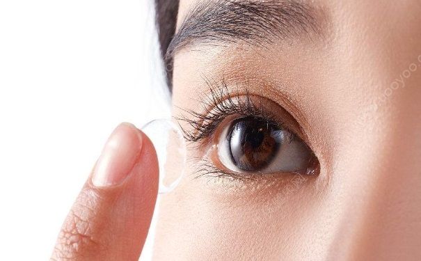 戴隱形眼鏡能吃火鍋嗎？吃火鍋戴隱形眼鏡會(huì)怎么樣？(3)